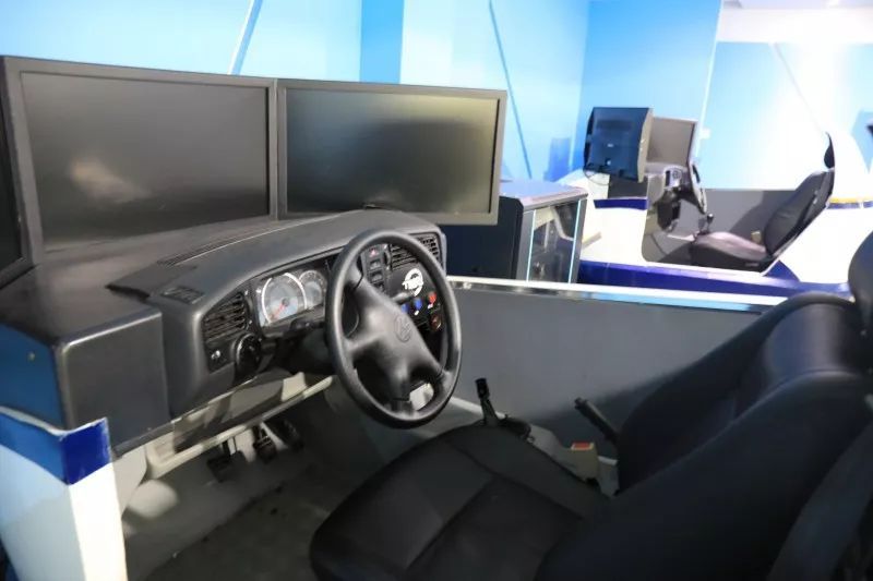 8cea460a1bd64e51b1933e3437fc374f.jpeg 8cea460a1bd64e51b1933e3437fc374f.jpeg